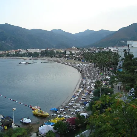 Hotel Alinda 3*