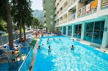 Hotel Alinda 3*